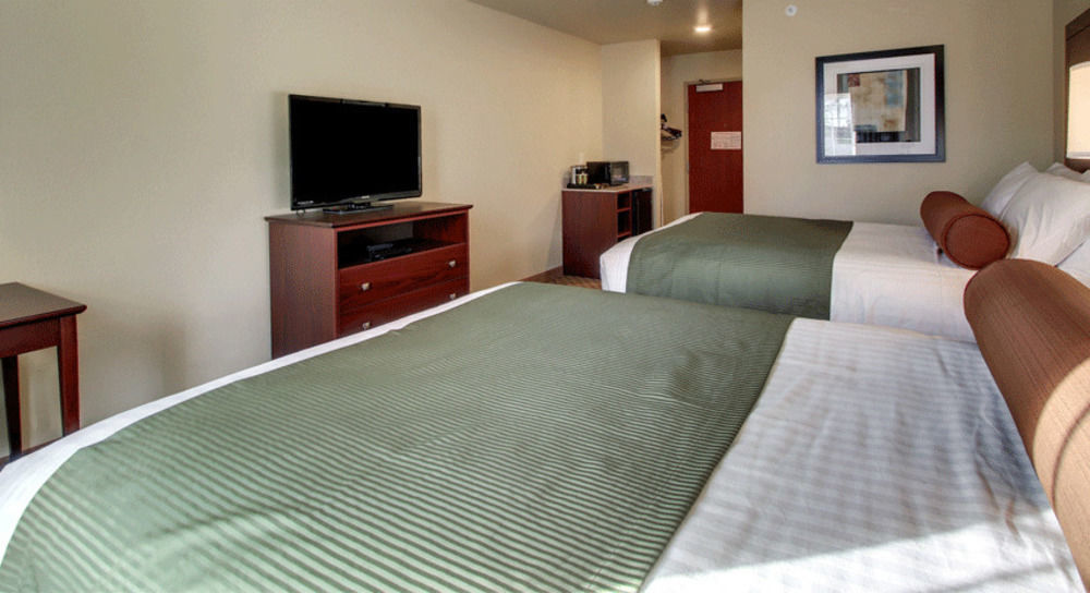 Cobblestone & - Hotel 3*